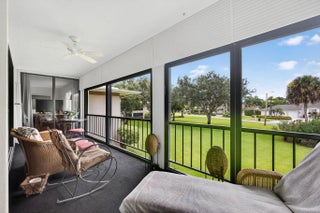 Photo of Listing #R11112219