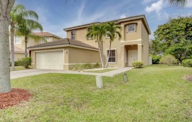 2 of 58 - 5012 Victoria Circle, West Palm Beach, FL