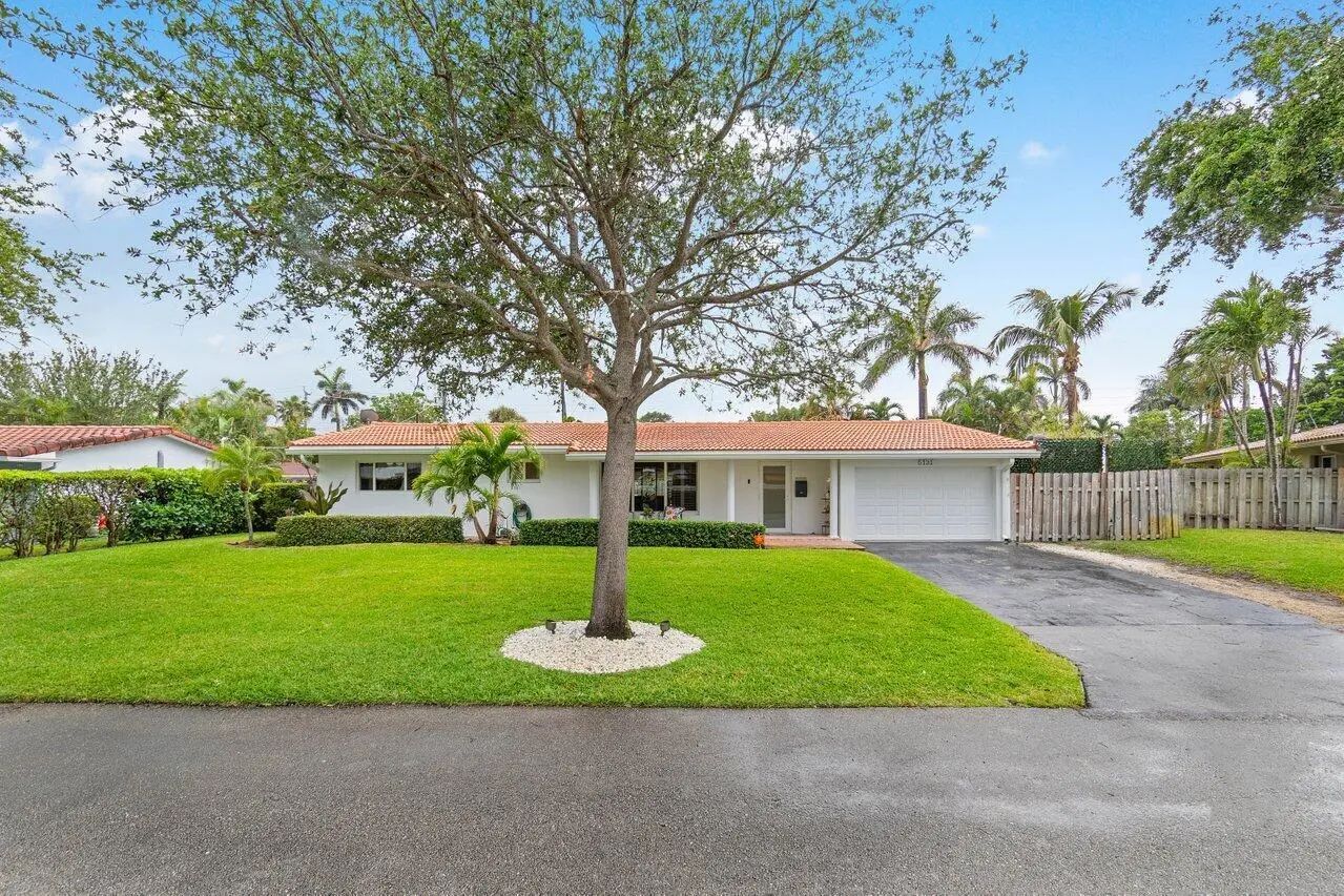 5131 Ne 27th Terrace, Lighthouse Point