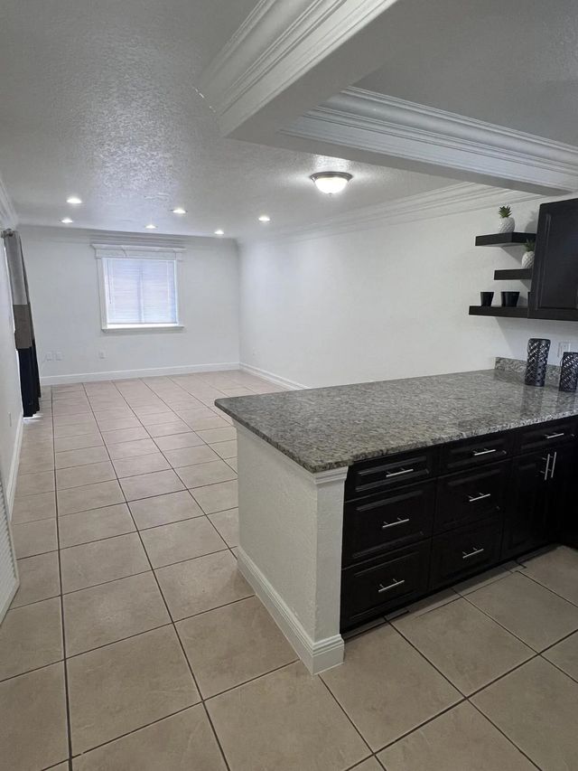 3 of 11 - 6034 Fores Hill Blvd #101, West Palm Beach, FL
