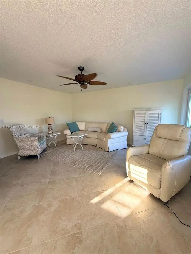 2929 Se Ocean Boulevard #143-10, Stuart