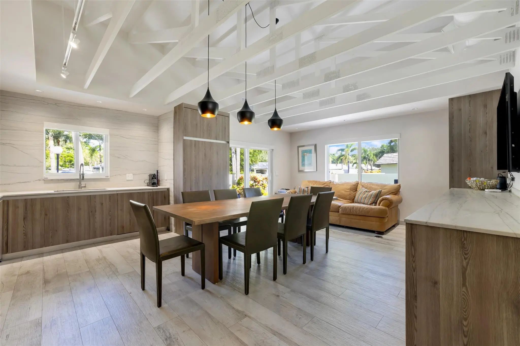 810 E Cypress Lane #810, Pompano Beach