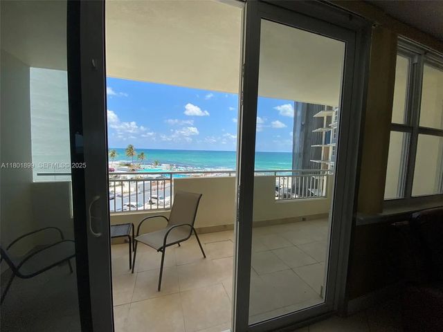 3180 S Ocean Drive #403, Hallandale Beach