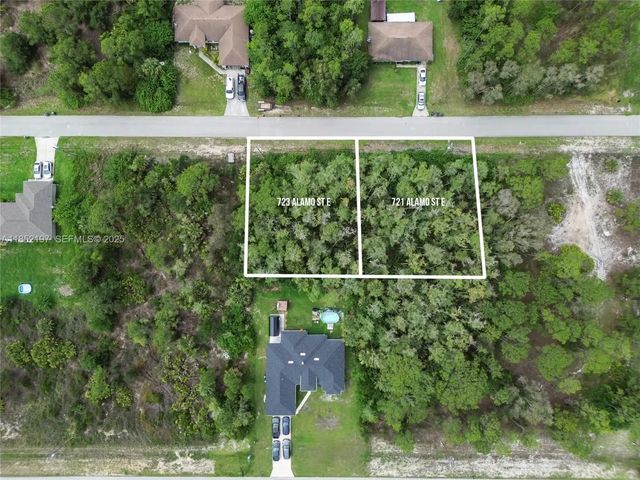 723 Alamo Street E, Lehigh Acres
