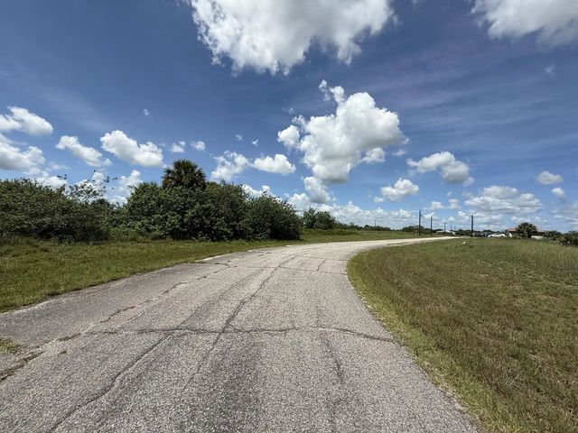 3 of 8 - 113 Liberty Terrace, LaBelle, FL