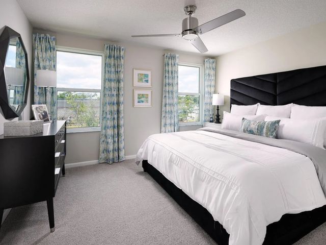 4 of 7 - 565 Salisbury Circle, Fort Pierce, FL