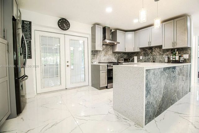 5601 Sw 38th Street, Davie