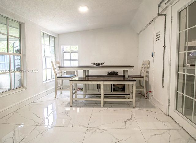 2 of 15 - 5601 Sw 38th Street, Davie, FL