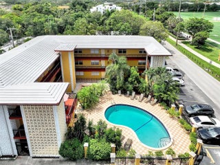 Photo of Listing #F10518548