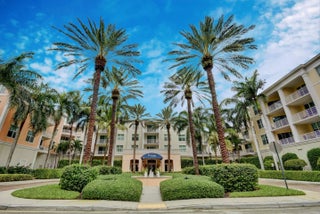 Photo of Listing #R11113190