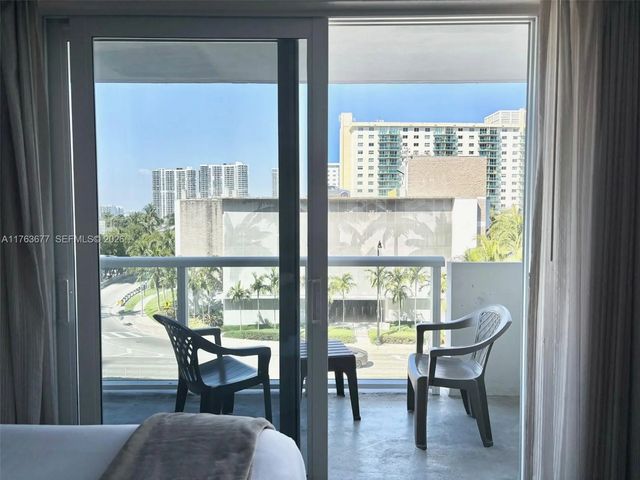 3 of 18 - 19201 Collins Avenue #338, Sunny Isles Beach, FL
