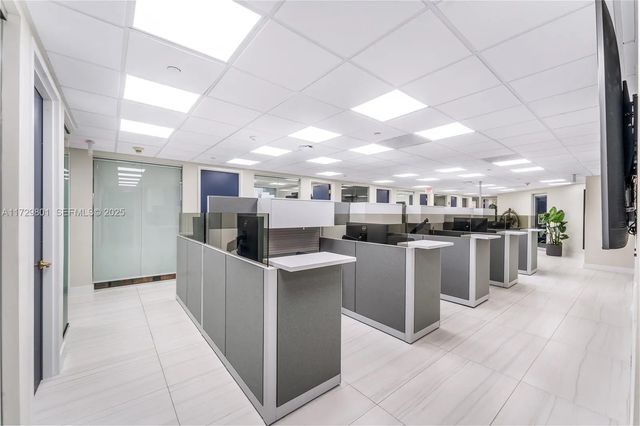 4 of 20 - 1200 Brickell Avenue #950-a, Miami, FL