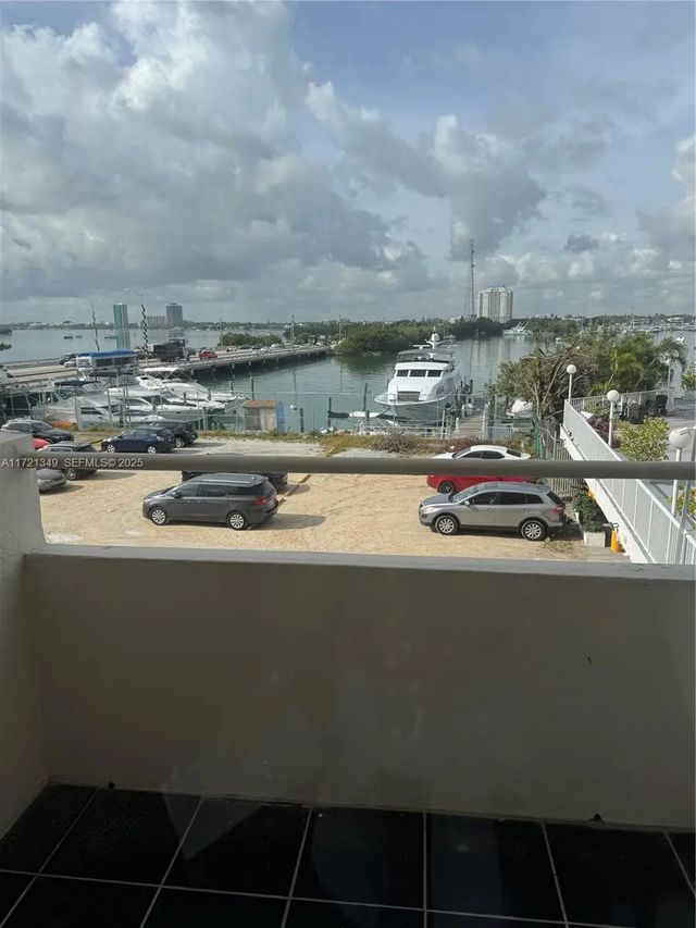 7904 West Drive #204, North Bay Village