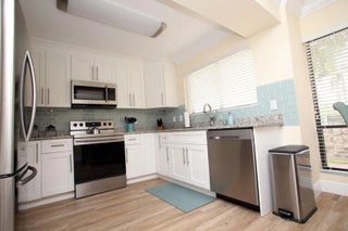 Photo of Listing #F10519094