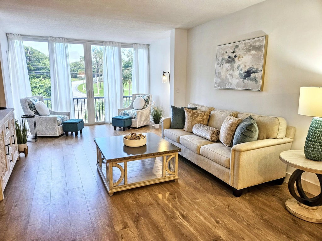 6530 N Ocean Boulevard #205, Ocean Ridge