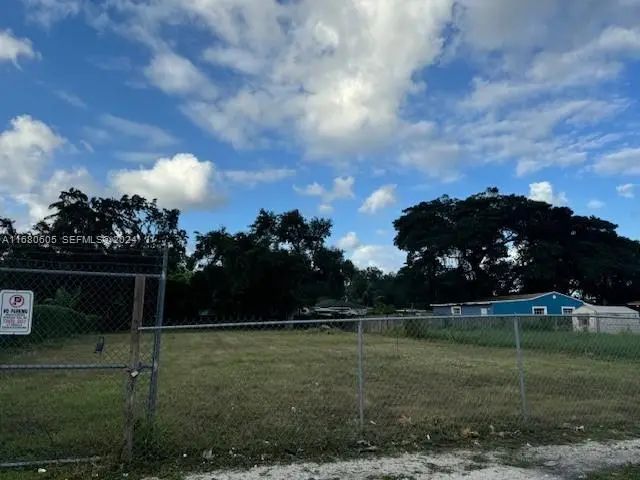 24xx Nw 55 Street, Miami