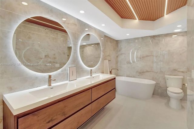 3 of 75 - 3370 Hidden Bay Drive #812, Aventura, FL