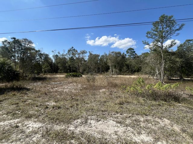 3 of 8 - 494 Burrstone Drive, Lehigh Acres, FL