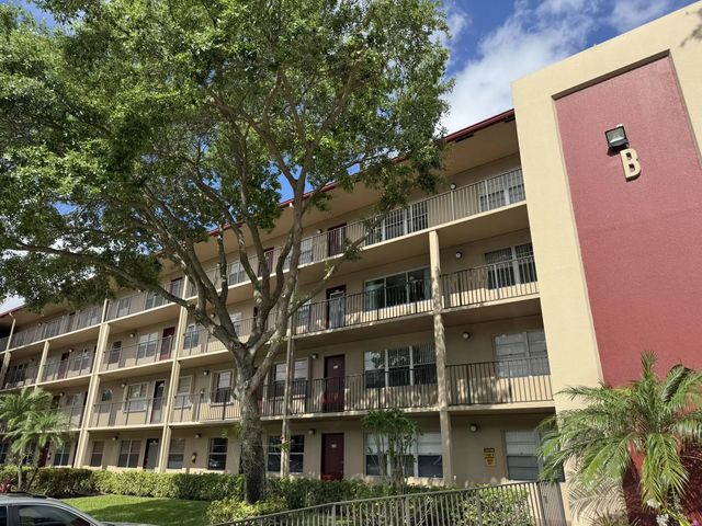 2 of 15 - 850 Sw 133rd Terrace #315b, Pembroke Pines, FL