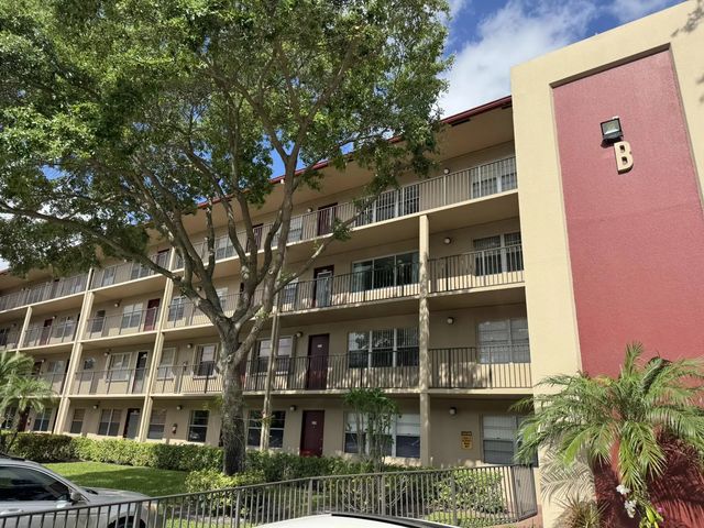 3 of 15 - 850 Sw 133rd Terrace #315b, Pembroke Pines, FL