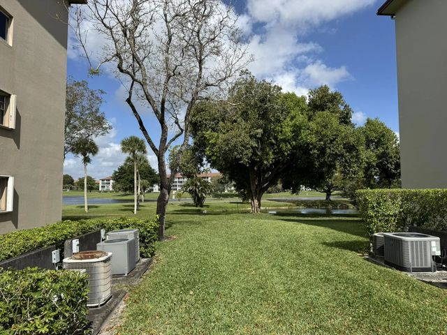 5 of 15 - 850 Sw 133rd Terrace #315b, Pembroke Pines, FL