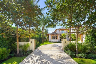 Photo of Listing #R11054984