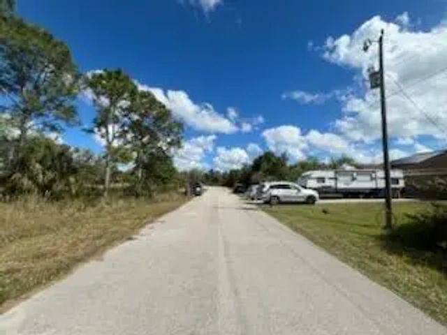 3 of 13 - 1928 Vesper Court, Lehigh Acres, FL