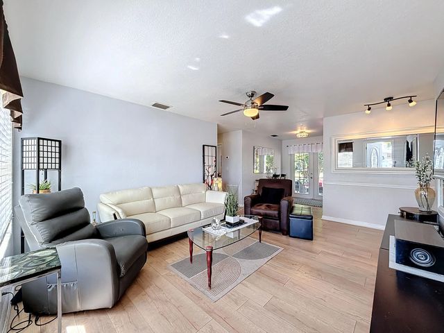 4 of 41 - 6293 Nw 27th Street, Margate, FL
