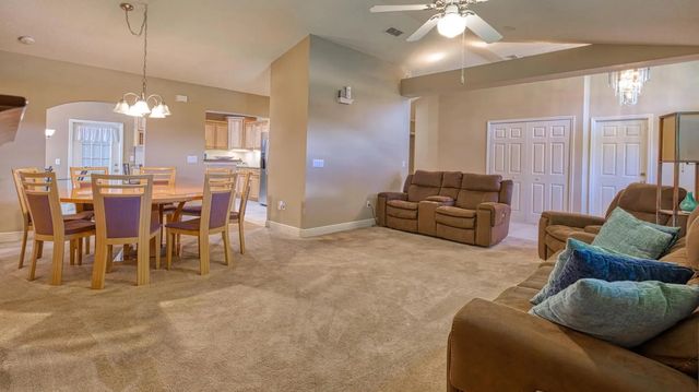 5 of 18 - 2312 Sw Kent Circle, Port St. Lucie, FL