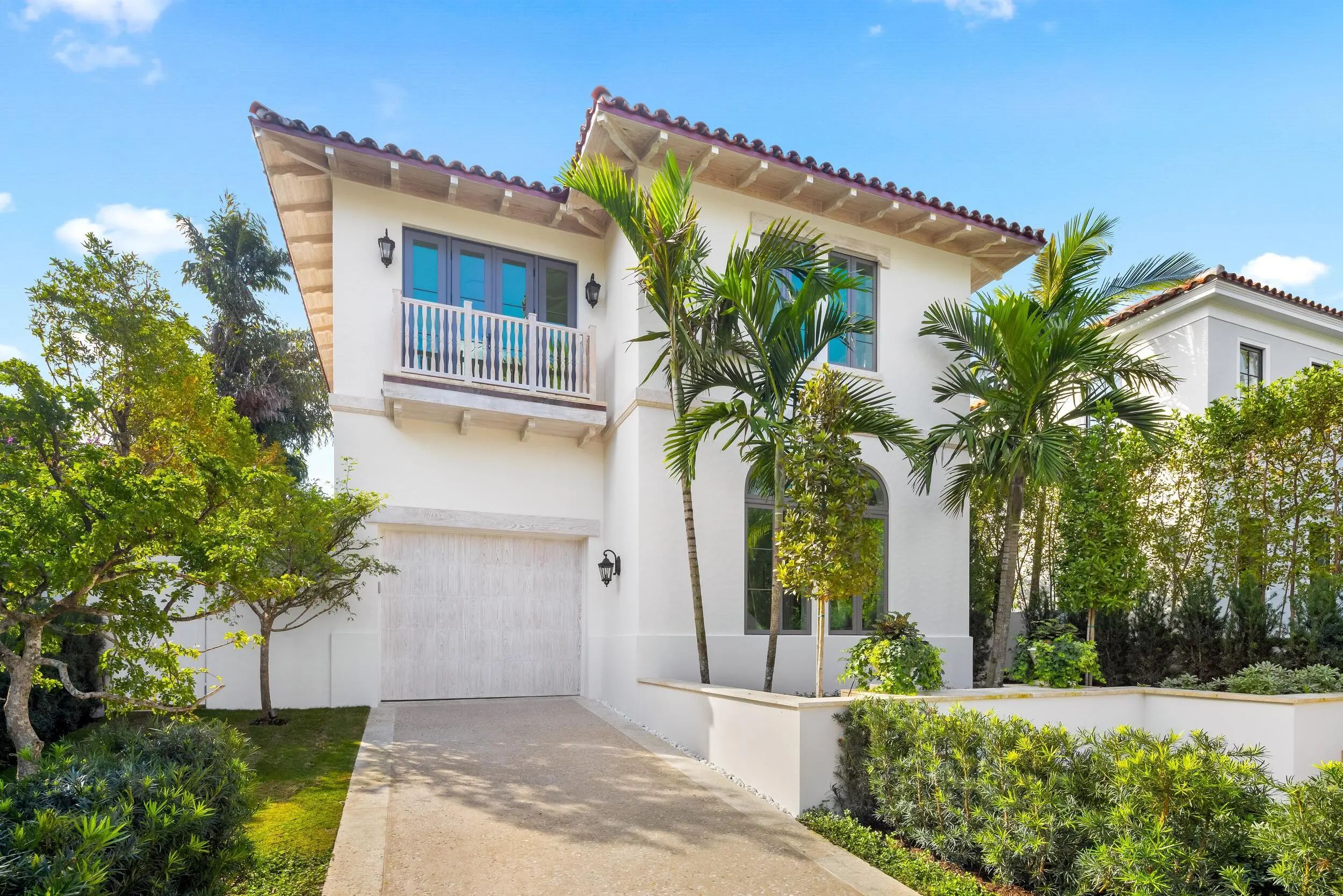 422 Australian Avenue, Palm Beach