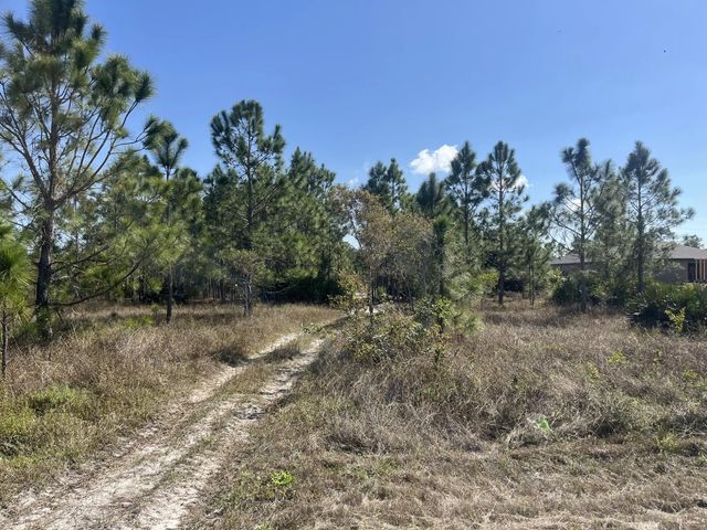 4 of 8 - 1247 Brunell Avenue, Fort Myers, FL