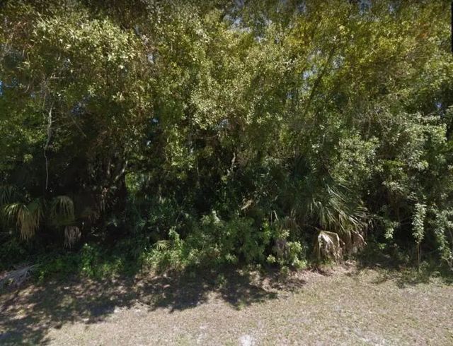 2 of 2 - 5110 Sanibel Avenue, Fort Pierce, FL