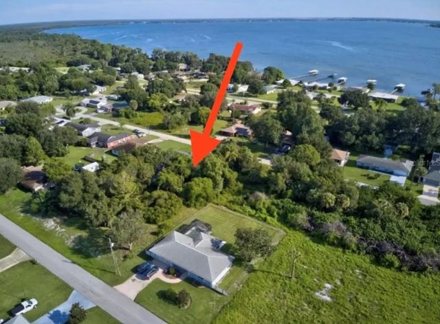 306 Fox Ridge Road, Lake Placid