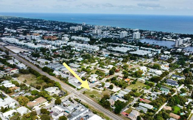 4 of 6 - 198 Se 4th Street, Delray Beach, FL