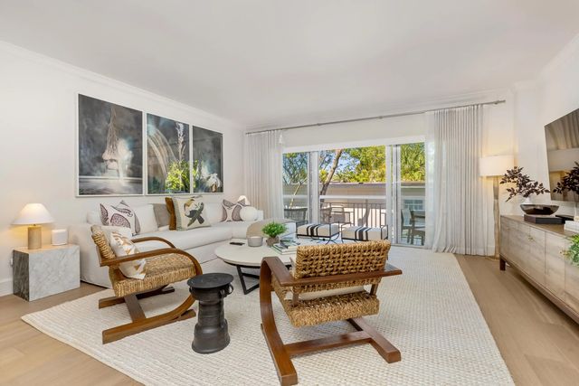 2 of 17 - 250 Bradley Place #307, Palm Beach, FL