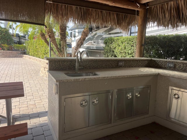 188 Nw Hazard Way, Port St. Lucie