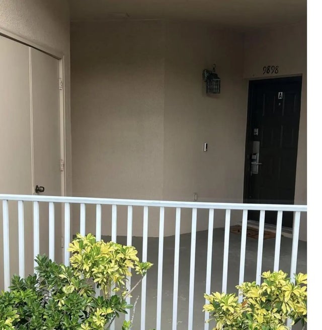 Photo of Listing #R11071069