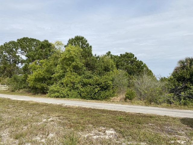 2 of 18 - 17755 Fox Trail Lane, Loxahatchee, FL
