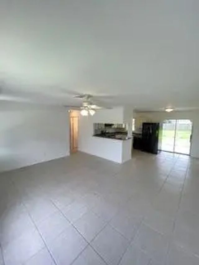 3 of 15 - 582 Nw La Brea Avenue, Port St. Lucie, FL
