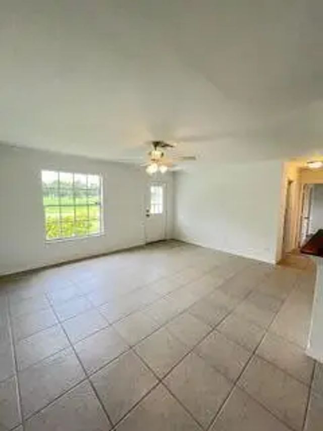 4 of 15 - 582 Nw La Brea Avenue, Port St. Lucie, FL