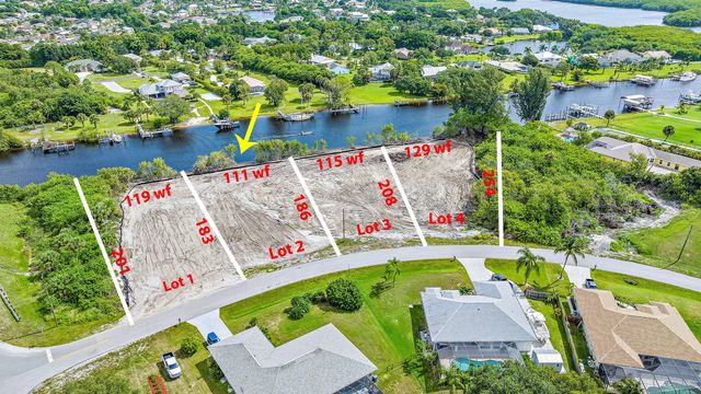 2803 Se Peru Street, Port St. Lucie