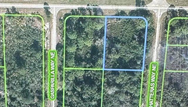 941 Island Parkway Ne, Lake Placid
