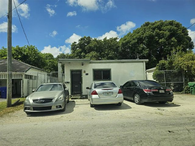 2 of 4 - 140 Ne 83rd Street, Miami, FL