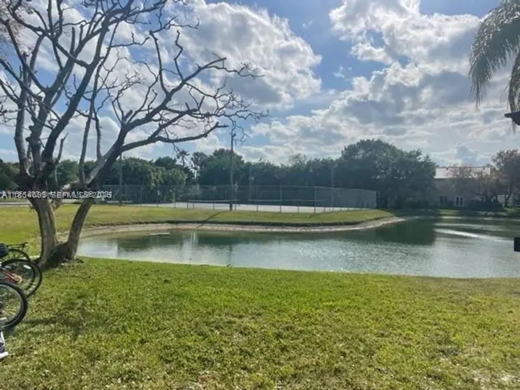 12950 Vista Isles Drive #411, Sunrise