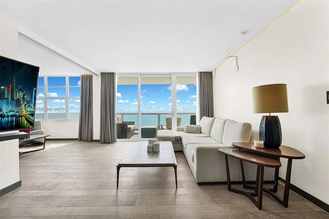 2 of 42 - 5151 Collins Avenue #1519, Miami Beach, FL