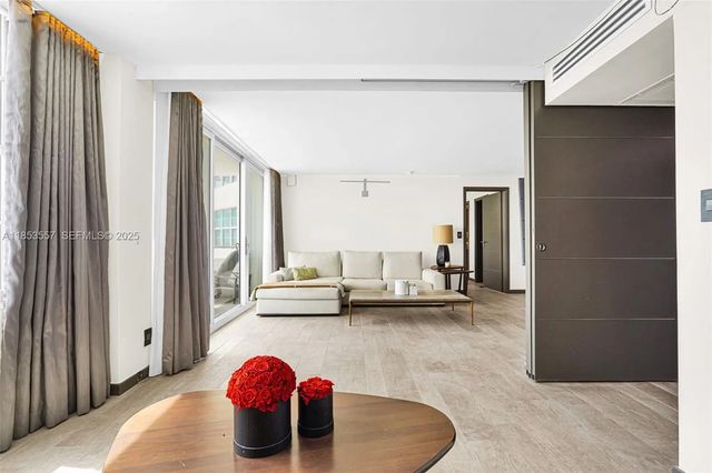 3 of 42 - 5151 Collins Avenue #1519, Miami Beach, FL
