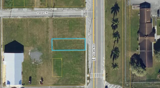 * S Lake Avenue, Pahokee