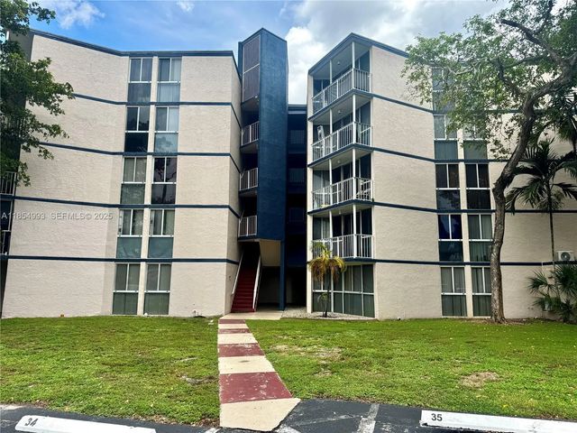 7165 Nw 186th Street #a211, Hialeah