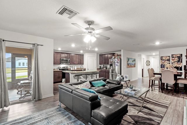 5 of 39 - 5551 Imagination Drive, Fort Pierce, FL