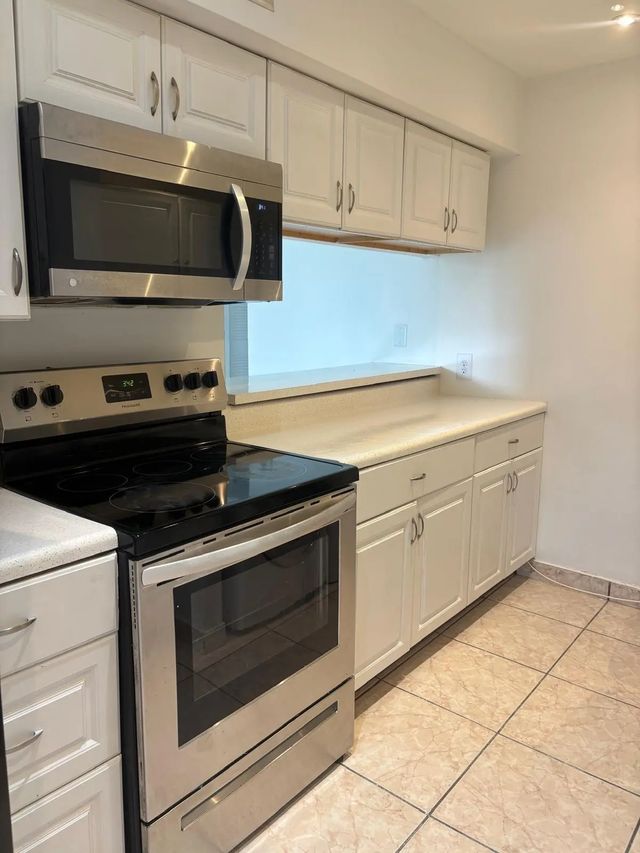 2075 Nw 46th Avenue #i102, Lauderhill